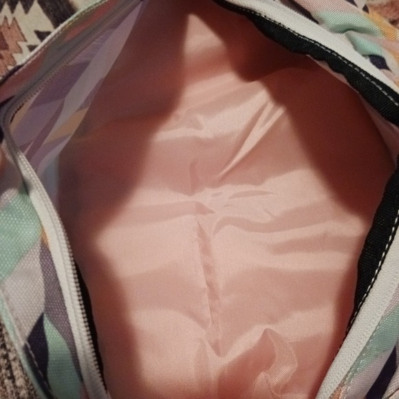 Gently Used KAVU Rope Backpack Padded Backing Sling Coastal Multi-Colored - Picture 5 of 8